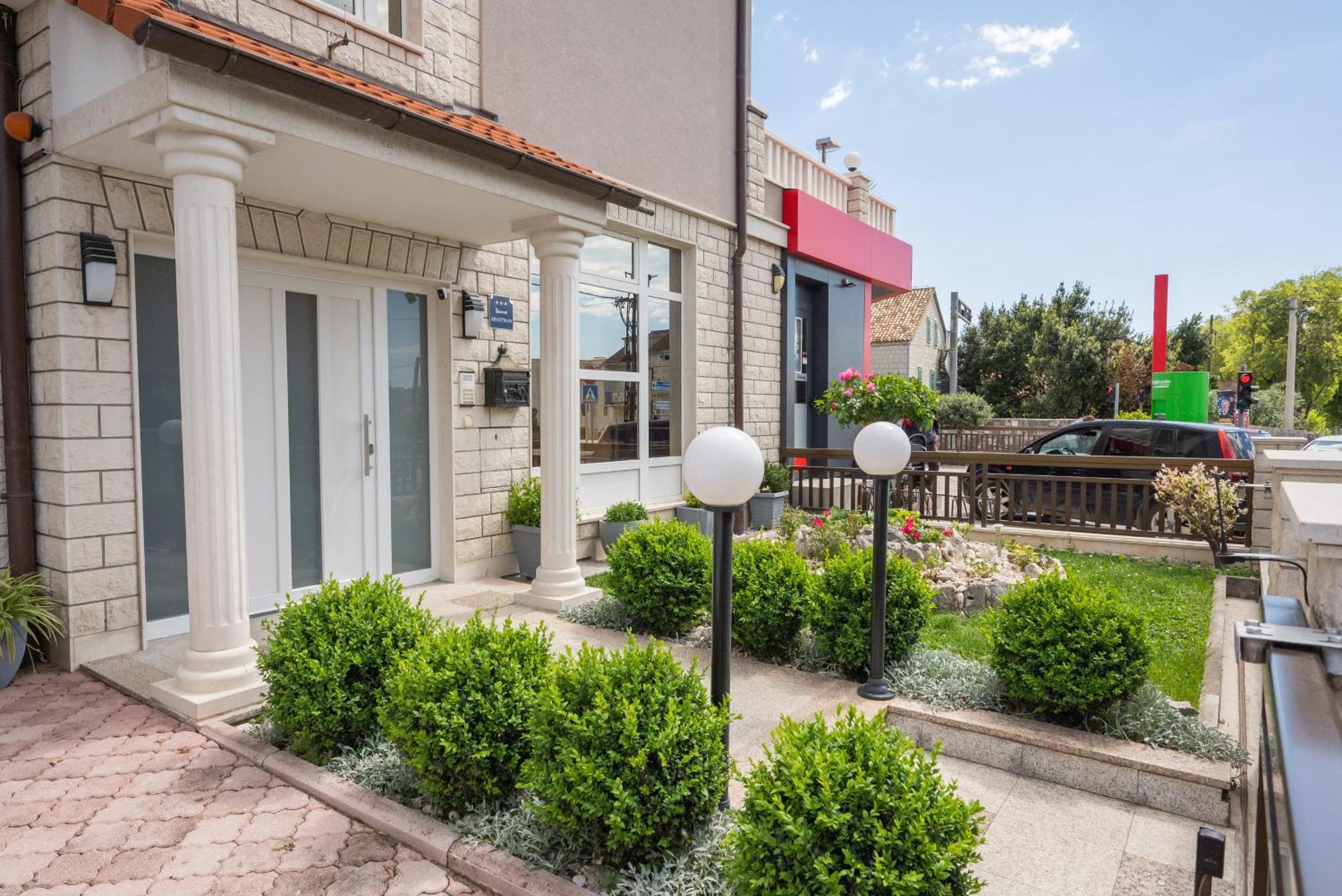 Apartments Lovric With Sea View Kastela Exterior photo